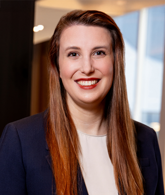 Photo of Nicole Roth