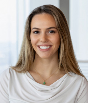 Photo of Victoria Kline