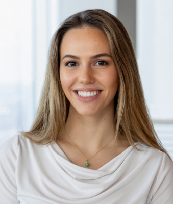 Photo of Victoria Kline